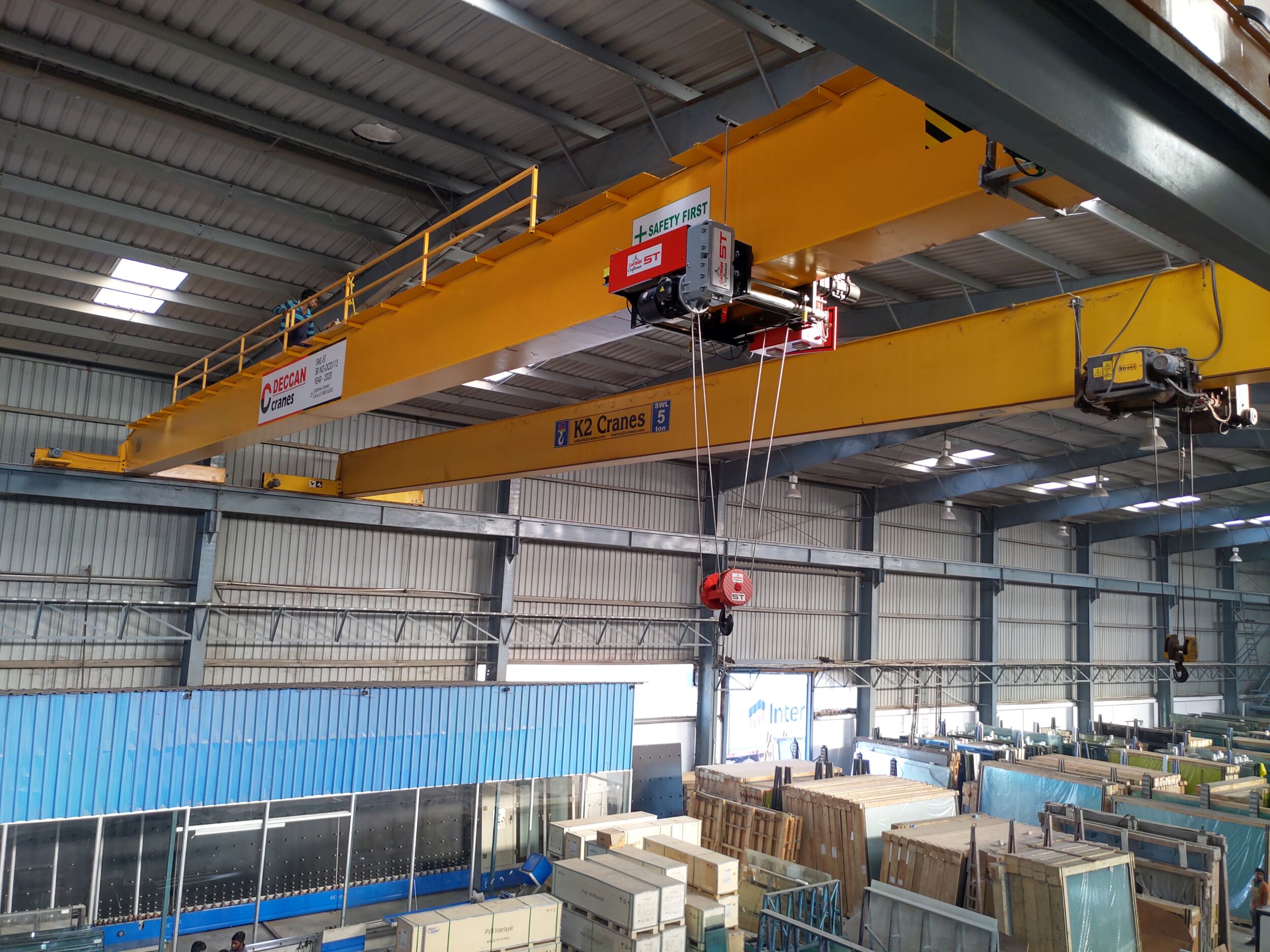 types-of-industrial-cranes-and-their-uses--expert-insights-from-deccan-crane-hubli-thumbnail